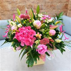 Florist choice Luxury- Box arrangement